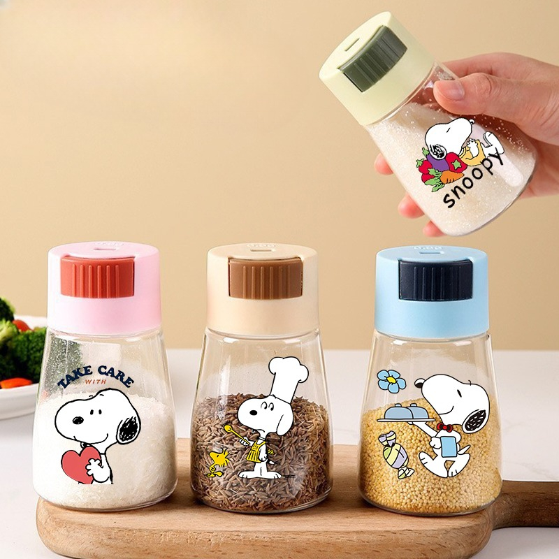 Kitchen Gadgets Gifts - Butelka na przyprawy Snoopys Kitchen, solniczka