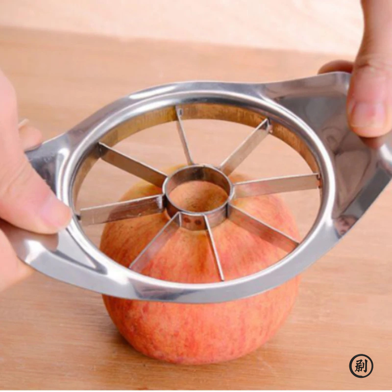 Przybory kuchenne ze stali nie – Apple Corer Slicer recenzja i cena